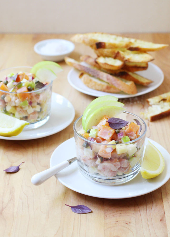 Fresh and Smoked Salmon Apple Tartare with Aged Cheddar Cheese // FoodNouveau.com