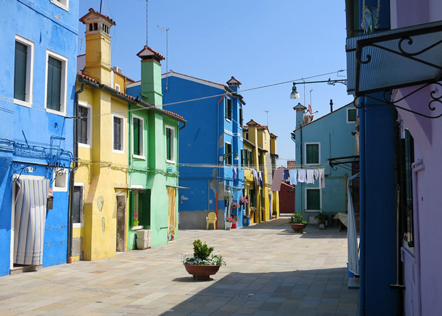 One reason to go to Venice: To hop on a ferryboat ride and end up in colorful Burano. / FoodNouveau.com
