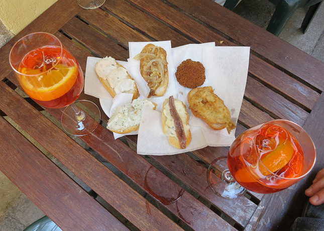 One reason to go to Venice: To refuel with Spritz and cichetti. / FoodNouveau.com