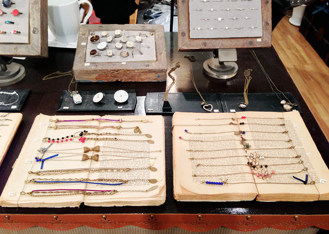 Dear, a jewelry, bags and accessories shop in Le Passage des Grands Cerfs, Paris // FoodNouveau.com