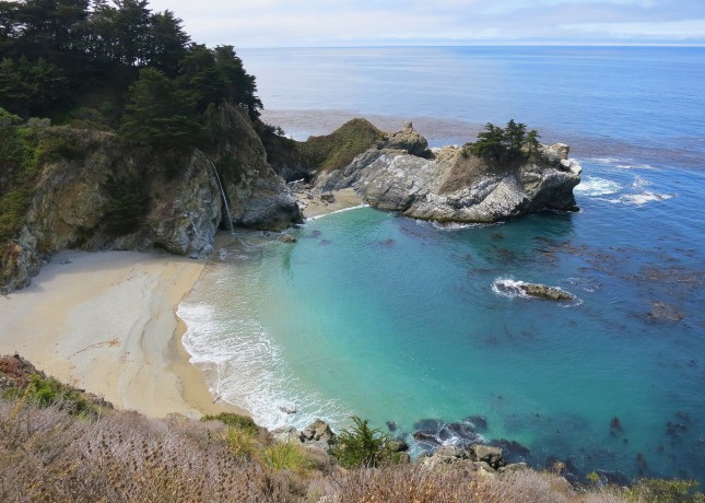 One of Big Sur’s most famous views: the 80-foot McWay Falls // FoodNouveau.com