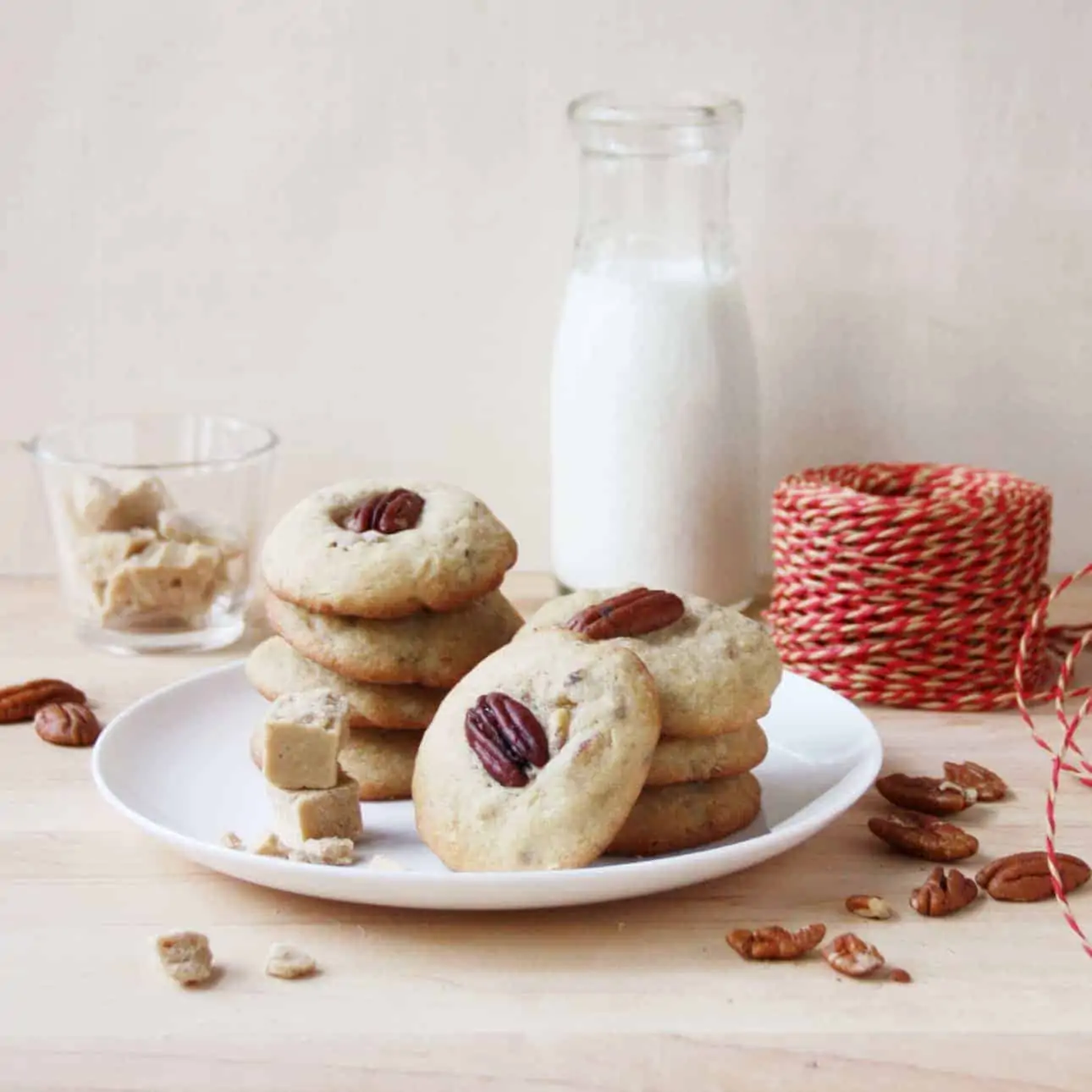 Chewy Maple Syrup Fudge and Pecan Cookies // FoodNouveau.com