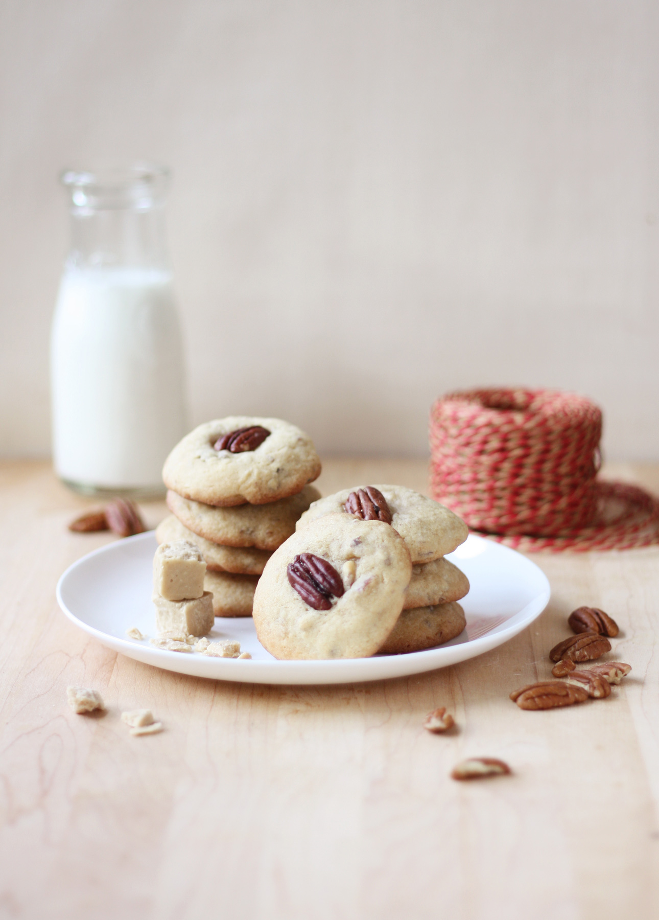 Chewy Maple Syrup Fudge and Pecan Cookies // FoodNouveau.com