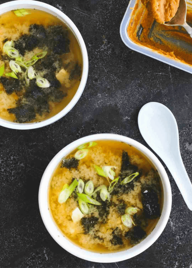 Easy 15-Minute Miso Soup, by Killing Thyme // FoodNouveau.com