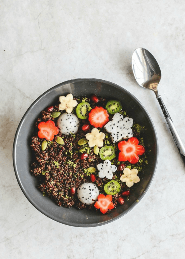 Fruity Chocolate Quinoa Breakfast Bowl, by Killing Thyme // FoodNouveau.com