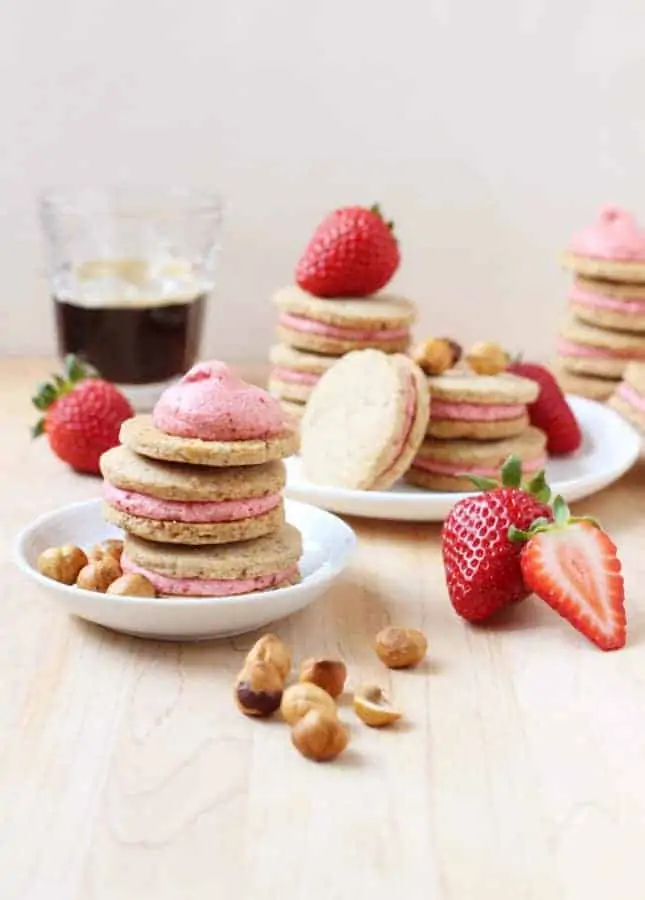 Hazelnut Shortbread Cookies with Roasted Strawberry Buttercream // FoodNouveau.com