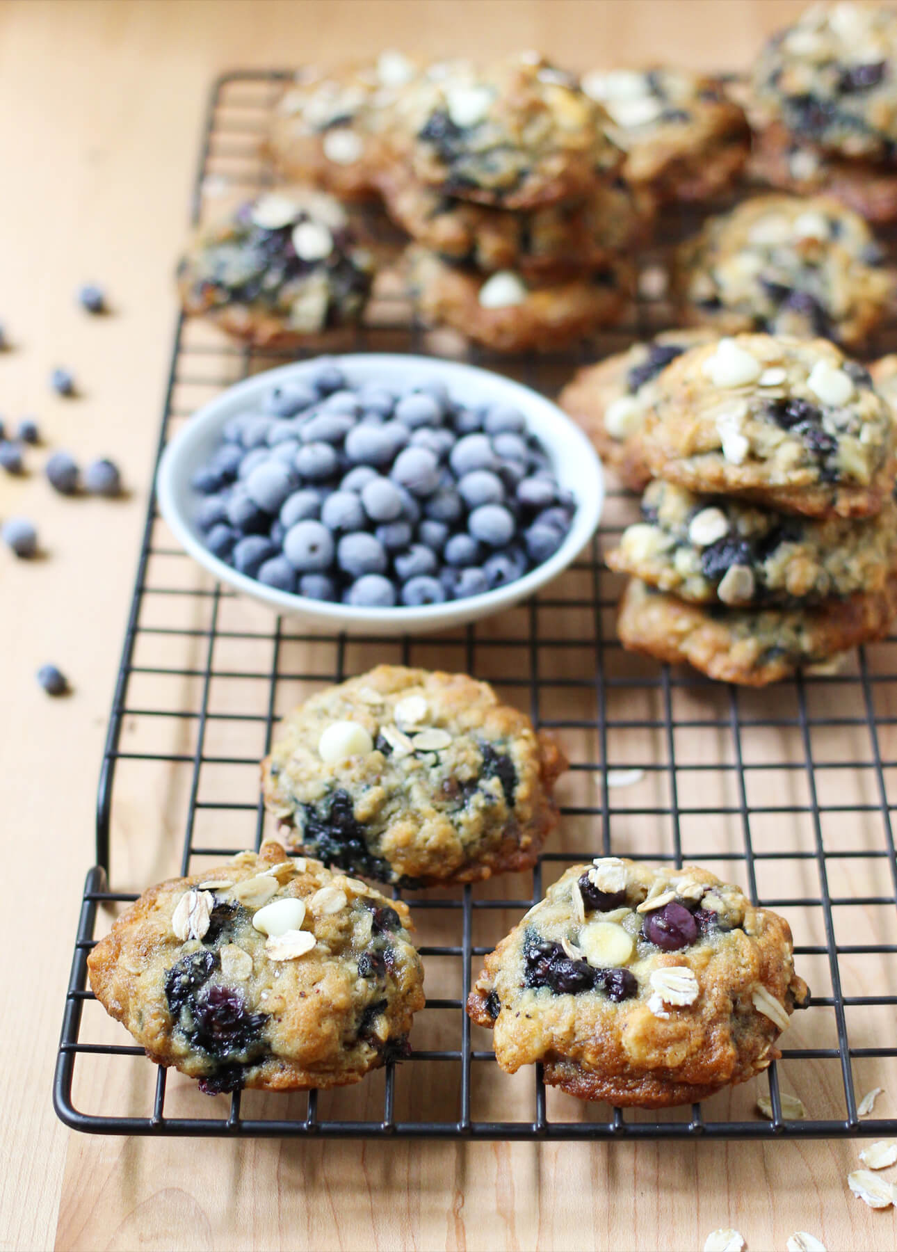 Oats, White Chocolate, and Wild Blueberry Cookies // FoodNouveau.com