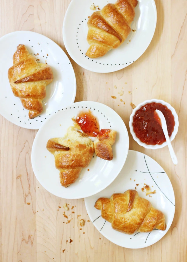 How to Make Homemade Croissants from Scratch // FoodNouveau.com