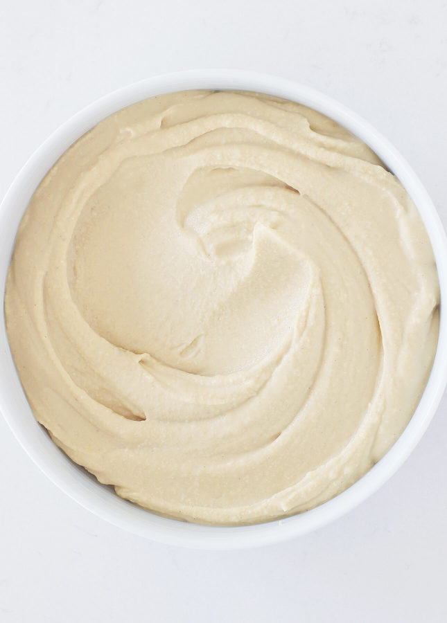 The Creamiest Homemade Hummus // FoodNouveau.com