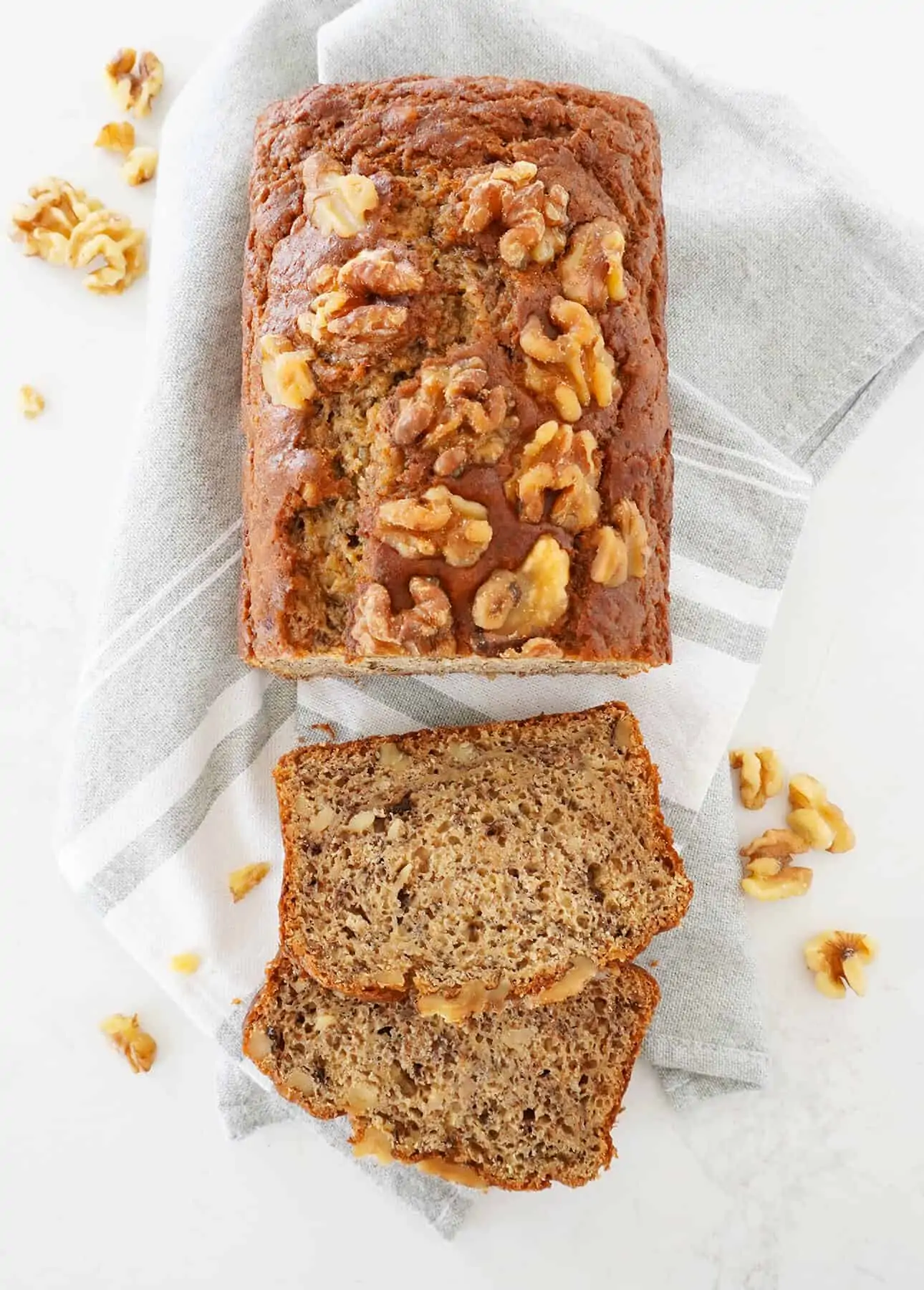 Slices of perfect banana bread: aromatic, tender and moist // FoodNouveau.com