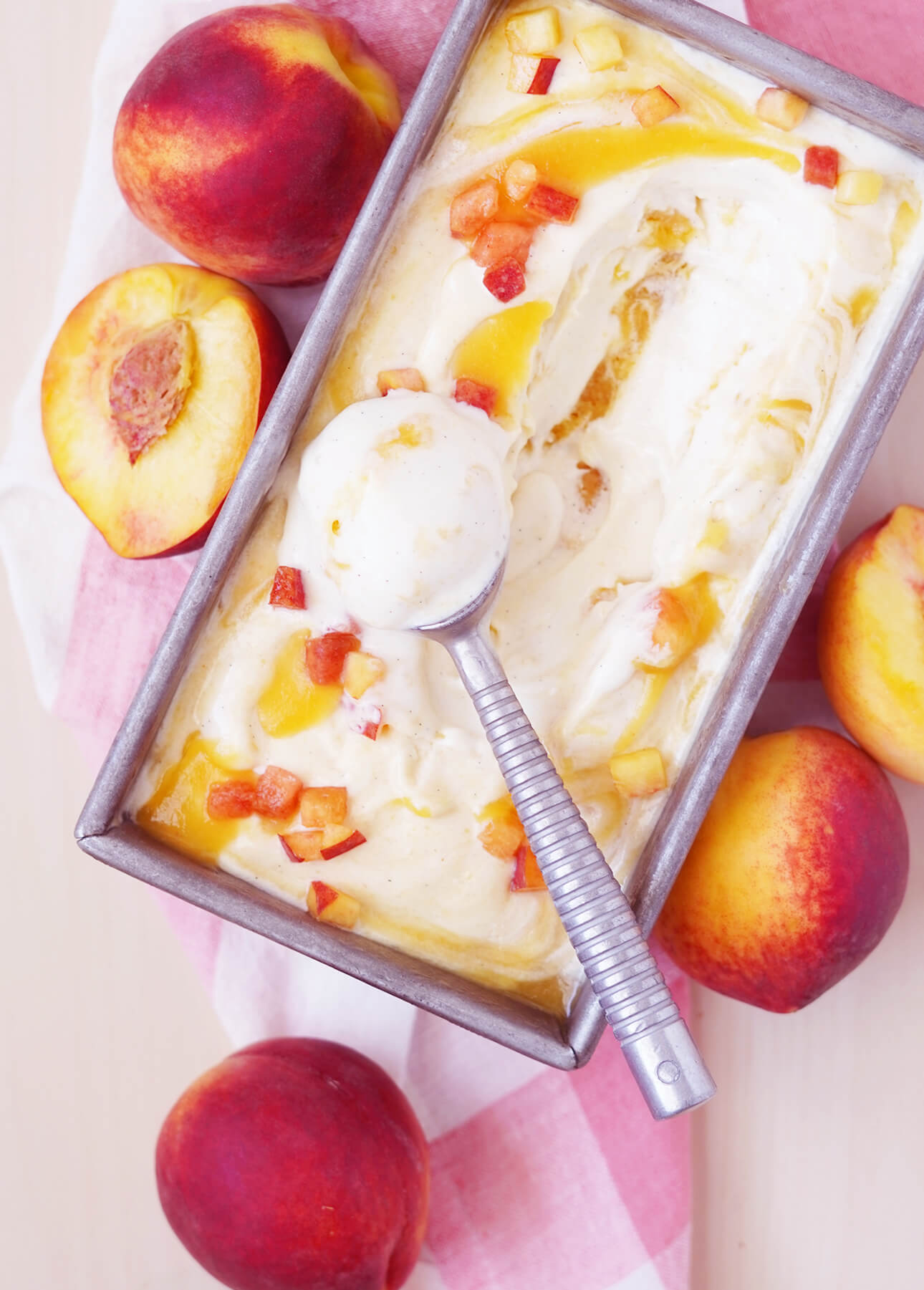 Fresh Peach Gelato // FoodNouveau.com