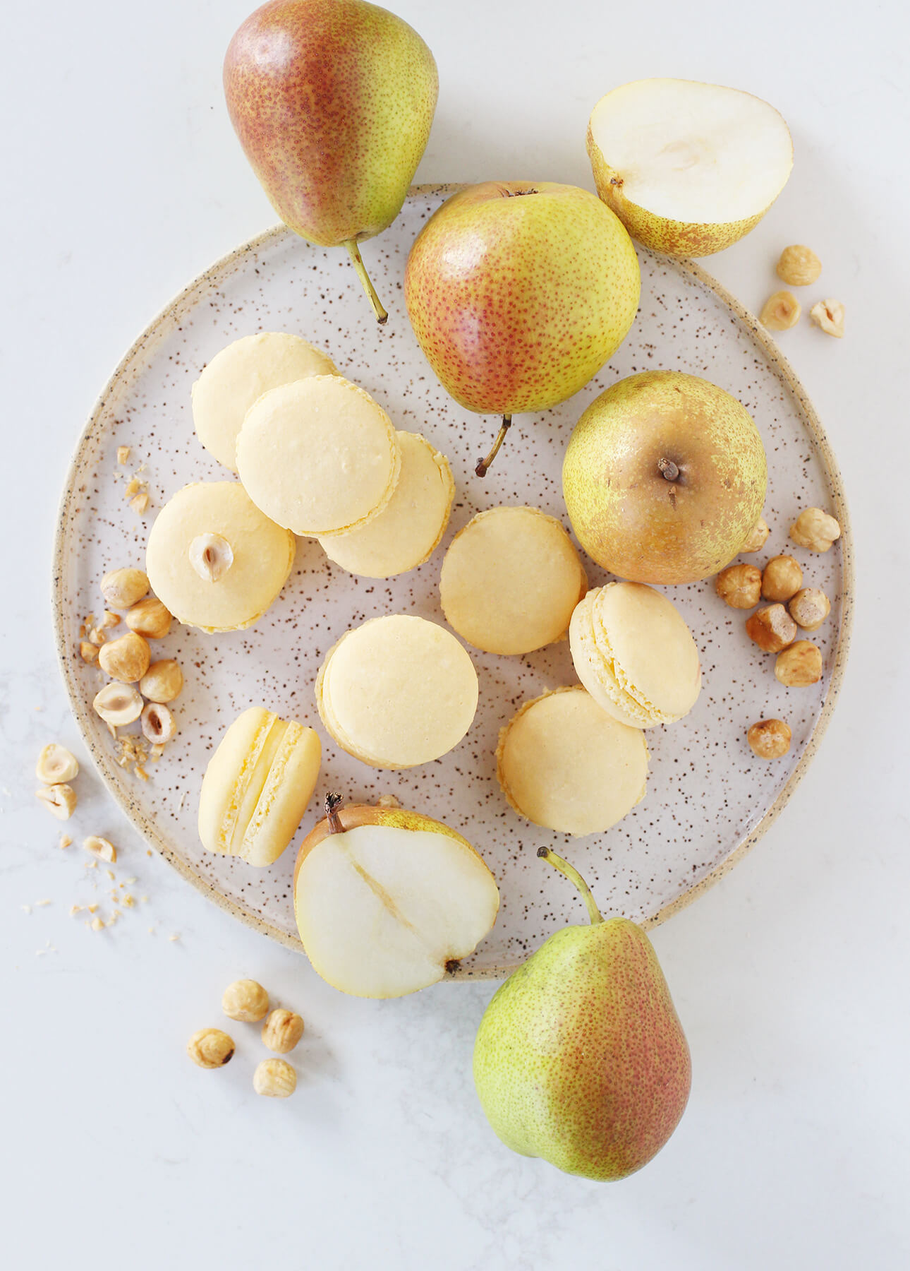 Hazelnut Pear Macarons // FoodNouveau.com