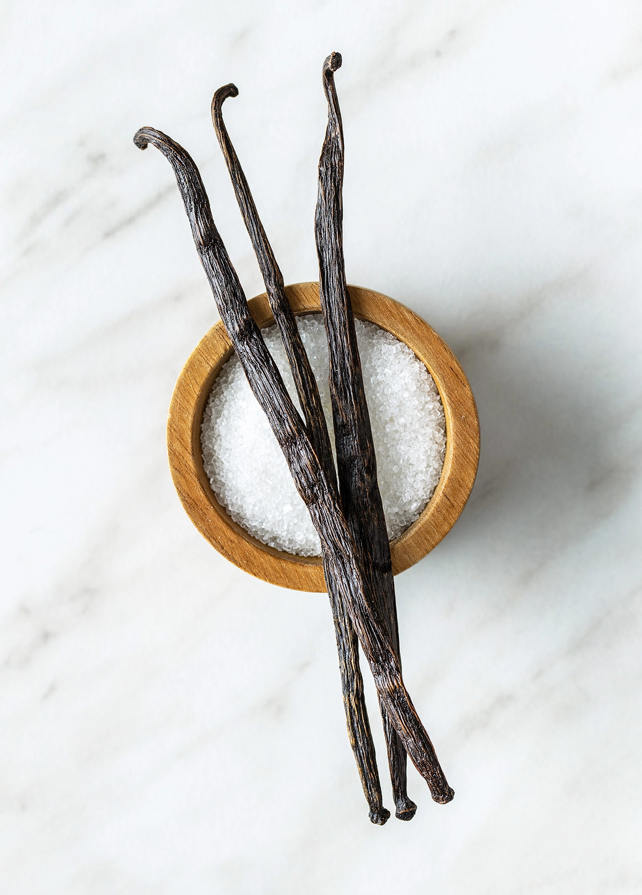 Whole vanilla beans give a deliciously aromatic flavor to homemade butterscotch sauce // FoodNouveau.com