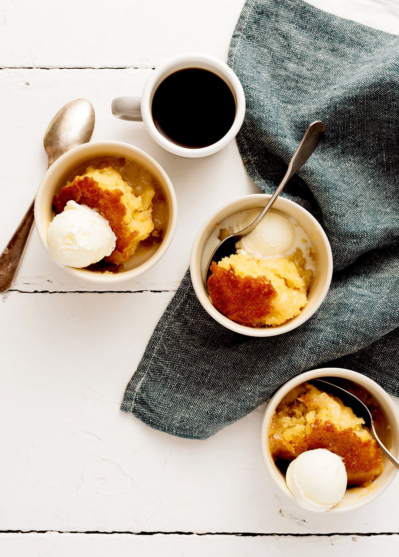 Pouding chômeur à l’érable (Québécois Maple Pudding, VIDEO) - Food Nouveau