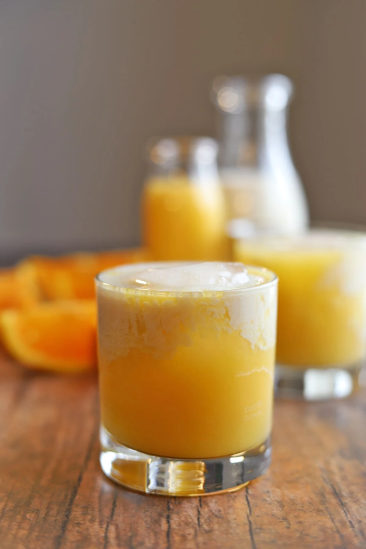 Orange Creamsicle Cocktail by Cadry's Kitchen // FoodNouveau.com