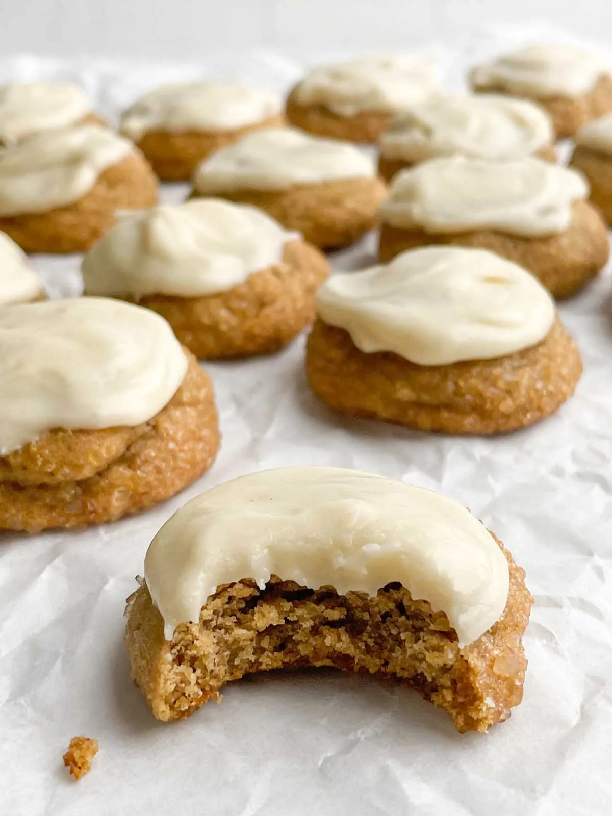 Soft Baked Gingerbread Cookies with Brown Butter Frosting by Midwestern Homelife // FoodNouveau.com
