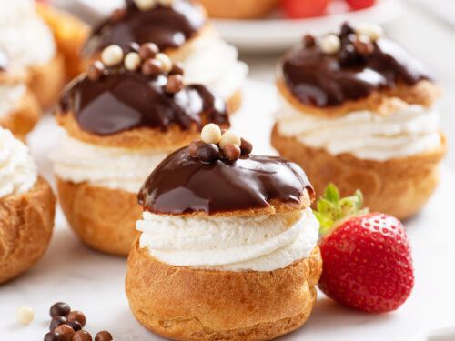 How to Make Classic Cream Puffs - Food Nouveau