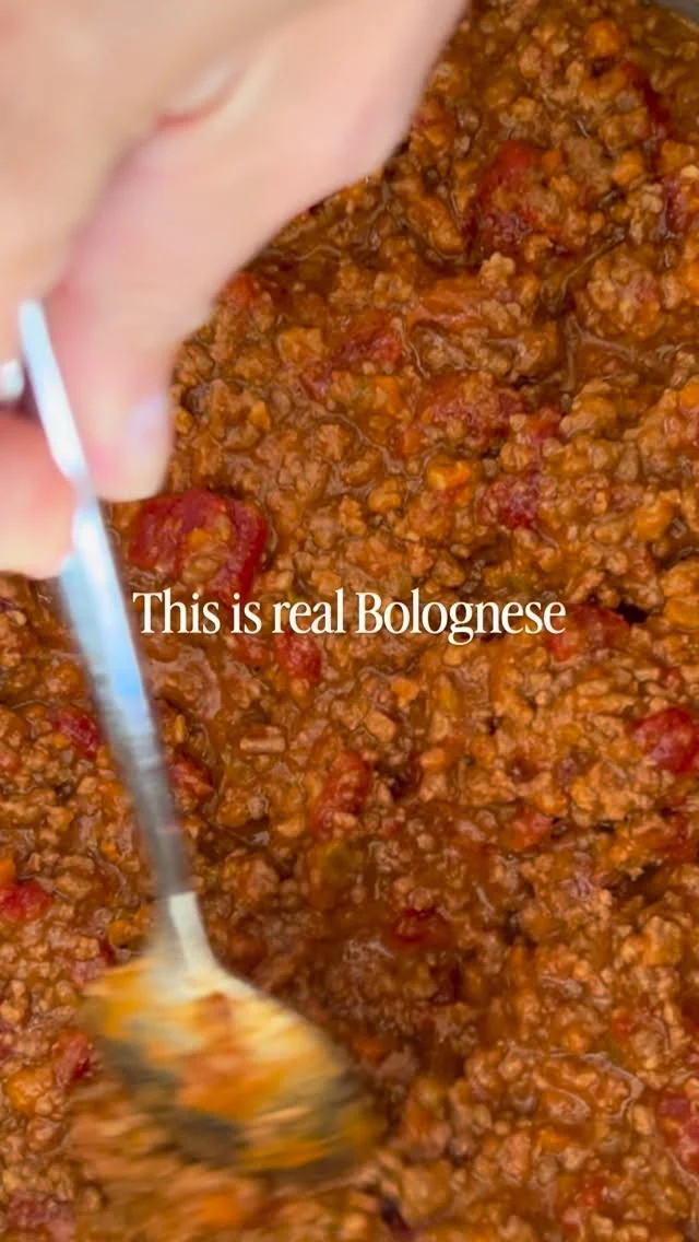 If you think Bolognese is a tomato-based red sauce, this will surprise you. Authentic Bolognese is meat-forward and creamy, and that’s what makes it so utterly satisfying 😏
.
Get my recipe for Authentic Bolognese through the link in my profile, or copy + paste in a browser: https://foodnouveau.com/how-to-make-an-authentic-bolognese-sauce/
.
Comment RECIPE and I’ll DM you the direct recipe link right away!
.
#bolognese #pastalover #italianrecipes #cooking101 #ragubolognese