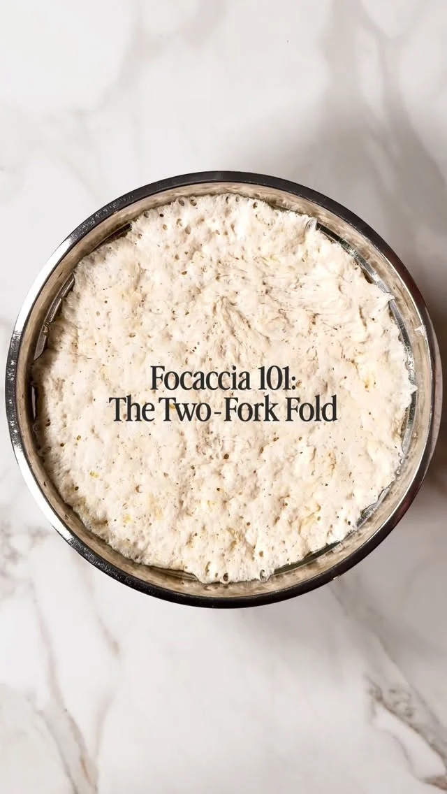 This is one of the easiest ways to strengthen focaccia dough without kneading. Using two forks, you lift and fold the sticky dough over itself to build structure—simple, effective, and oddly satisfying to watch (and do!)
.
Get my recipe for no-knead focaccia through the link in my profile, or copy + paste in a browser: https://foodnouveau.com/no-knead-focaccia/
.
Comment RECIPE and I’ll DM you the direct recipe link right away!
.
#focaccia #breadmaking #breadtips #italianrecipe #bakingreels