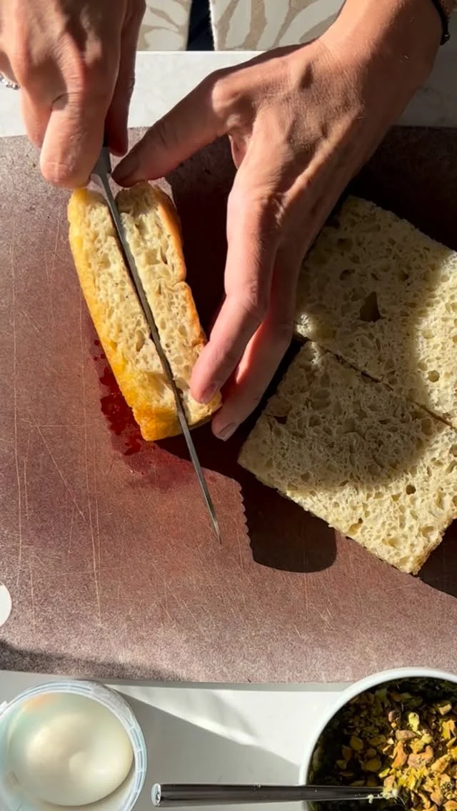 Focaccia is already excellent. Turning it into a picnic sandwich is just good decision-making 🥇
.
Soft and airy inside, golden and crisp outside, sturdy enough to hold generous fillings—homemade focaccia makes the sandwich do a little extra work, and I’m not mad about it 😍
.
Get my recipe for No-Knead Focaccia through the link in my profile, or comment RECIPE and I’ll DM you the direct link right away!
.
https://foodnouveau.com/no-knead-focaccia/
.
#focaccia #picnicfood #sandwichideas #nokneadbread #summerrecipes