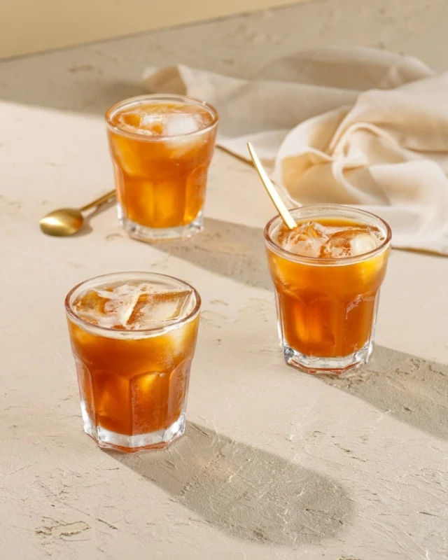 Coffee and cider in the same glass might sound unexpected… and that’s exactly why it works. Most cider coffees lean rich, spiced, and hot, but this iced version is crisp, lightly sweet, and just bitter enough to keep things interesting. It’s the kind of drink you’ll want to sip slowly on a warm morning, or whenever you need a little pick-me-up that tastes different ☀️
.
A couple of tips to make it really good: start with a cold, strong coffee (or espresso) so it doesn’t get watery right away, and choose a cider you actually like drinking on its own. Serve it over plenty of ice and enjoy!
.
Click the link in my profile to get my recipe for Cider Coffee
https://cidreduquebec.com/recettes/cafe-cidre/
Comment RECIPE and I'll send you the direct link asap!
.
Client: @cidreduquebec
Photographer: @catherinecote 📸
Recipe + Styling: Moi 💁🏼‍♀️
.
🚨 Always open to collabs with new clients! If you’d like eye-catching, festive recipes like this for your brand, slide into my DMs asap! 🚨
.
#cidreduquebec #cidercocktail #coffeeandcider #homemadecocktails #summerdrinks