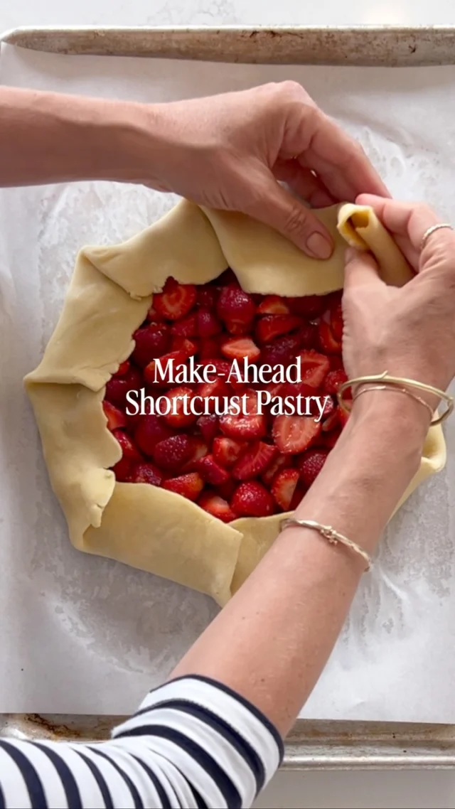 Future-you will be very pleased to find pastry dough already waiting 🏆
.
My food-processor shortcrust can be wrapped and refrigerated for up to 3 days or frozen for 1 month. One quick batch now means a tart, quiche, or galette (my favorite!) can happen much faster later 😏
.
Get my Foolproof Shortcrust Pastry recipe through the link in my profile, or copy + paste in a browser: https://foodnouveau.com/foolproof-shortcrust-pastry-food-processor-method/
.
Comment RECIPE and I’ll DM you the direct link right away!
.
#shortcrustpastry #pastry101 #makeaheadbaking #piedough #bakingtips